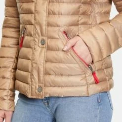 AMBER & JUNE Steppjacke Mit Kapuze Golden Sand 19 AMBER & JUNE Steppjacke Mit Kapuze Golden Sand -ONLY Geschäft unnamed file 1133