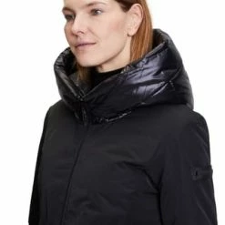 BETTY BARCLAY Wendejacke Mit Kapuze Schwarz 19 BETTY BARCLAY Wendejacke Mit Kapuze Schwarz -ONLY Geschäft unnamed file 1220