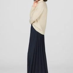 HALLHUBER Plisseerock In Midilänge Dark Blue -ONLY Geschäft unnamed file 127