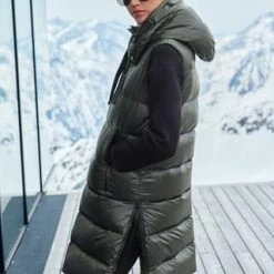 BETTY BARCLAY Daunenweste Mit Kapuze Dunkelgrün -ONLY Geschäft unnamed file 1307