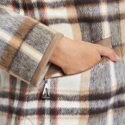 AMBER & JUNE Winterjacke Mit Kapuze Cream/ Camel -ONLY Geschäft unnamed file 1594