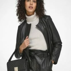 ONLY Geschäft -ONLY Geschäft unnamed file 2076