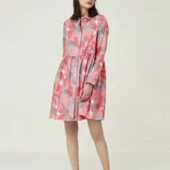 LEXINGTON® Hemdblusenkleid Andrea Organic Cotton Voile Flower Print 10 LEXINGTON® Hemdblusenkleid Andrea Organic Cotton Voile Flower Print -ONLY Geschäft unnamed file 288