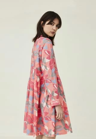 LEXINGTON® Hemdblusenkleid Andrea Organic Cotton Voile Flower Print 6 LEXINGTON® Hemdblusenkleid Andrea Organic Cotton Voile Flower Print – Bild 4