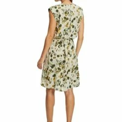 Cartoon Tunikakleid Mit Muster Green/ Khaki -ONLY Geschäft unnamed file 470